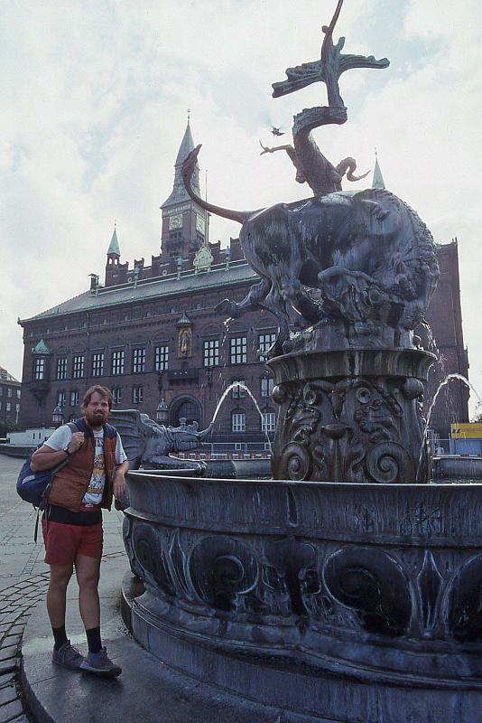 WT 1800 236-38 Denmark Copenhagen.jpg